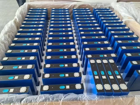 Hvor mange LiFePO4-celler trengs for et 48V-batteri?